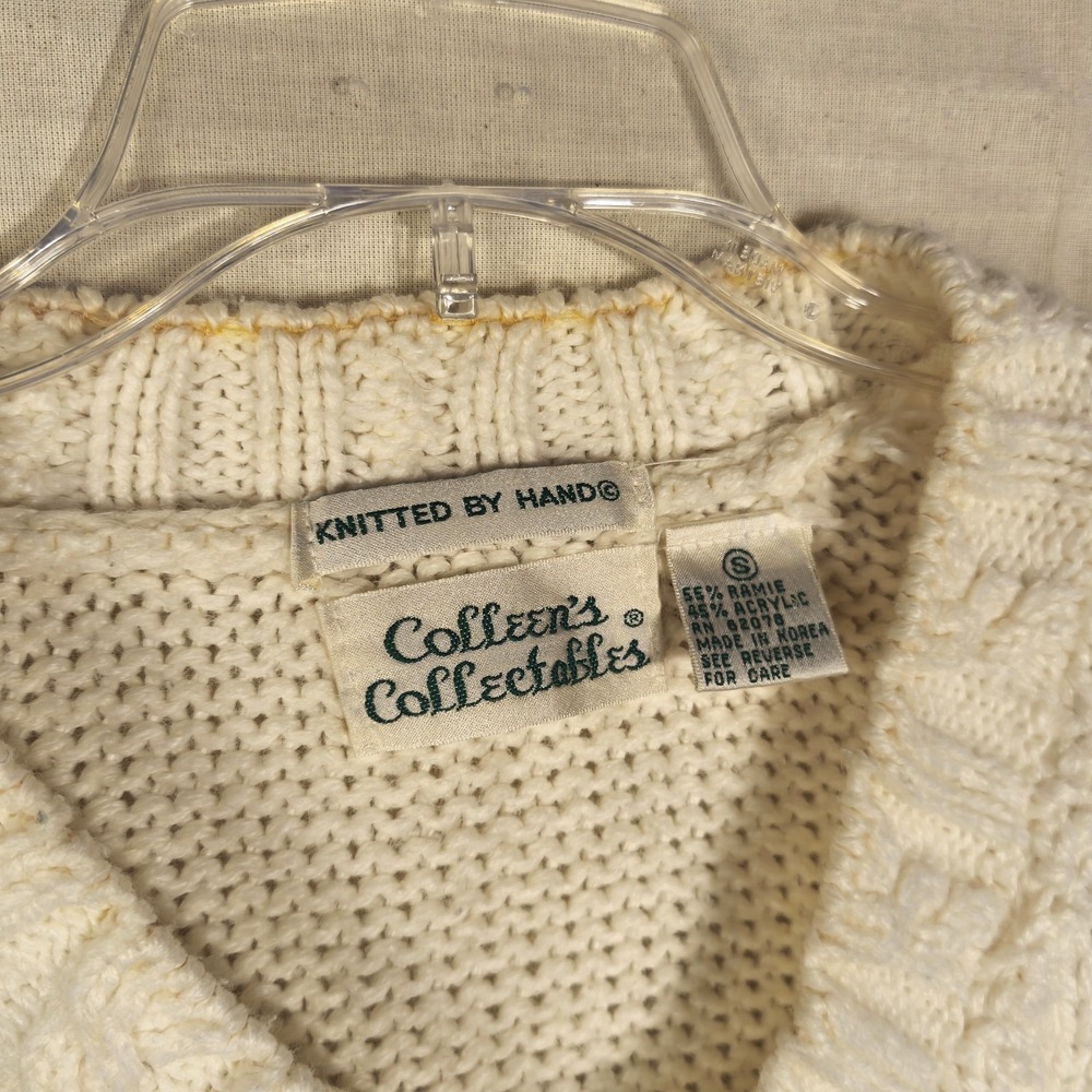 Vintage Patchwork Handmade Sweater Cottagecore Floral Knit Women Oversized Small - Picture 4 of 8